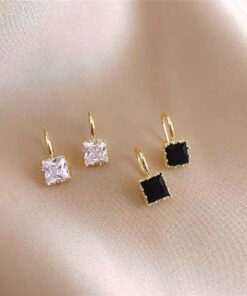 Simple Black White Irregular Polyhedron Pendant Small Earrings Latest New Girl Unusual Earrings Fashion Korean Jewelry For Woman